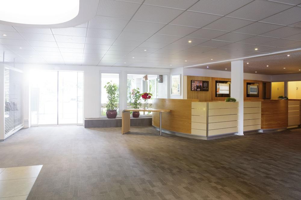 Novotel Limoges Le Lac Exterior photo