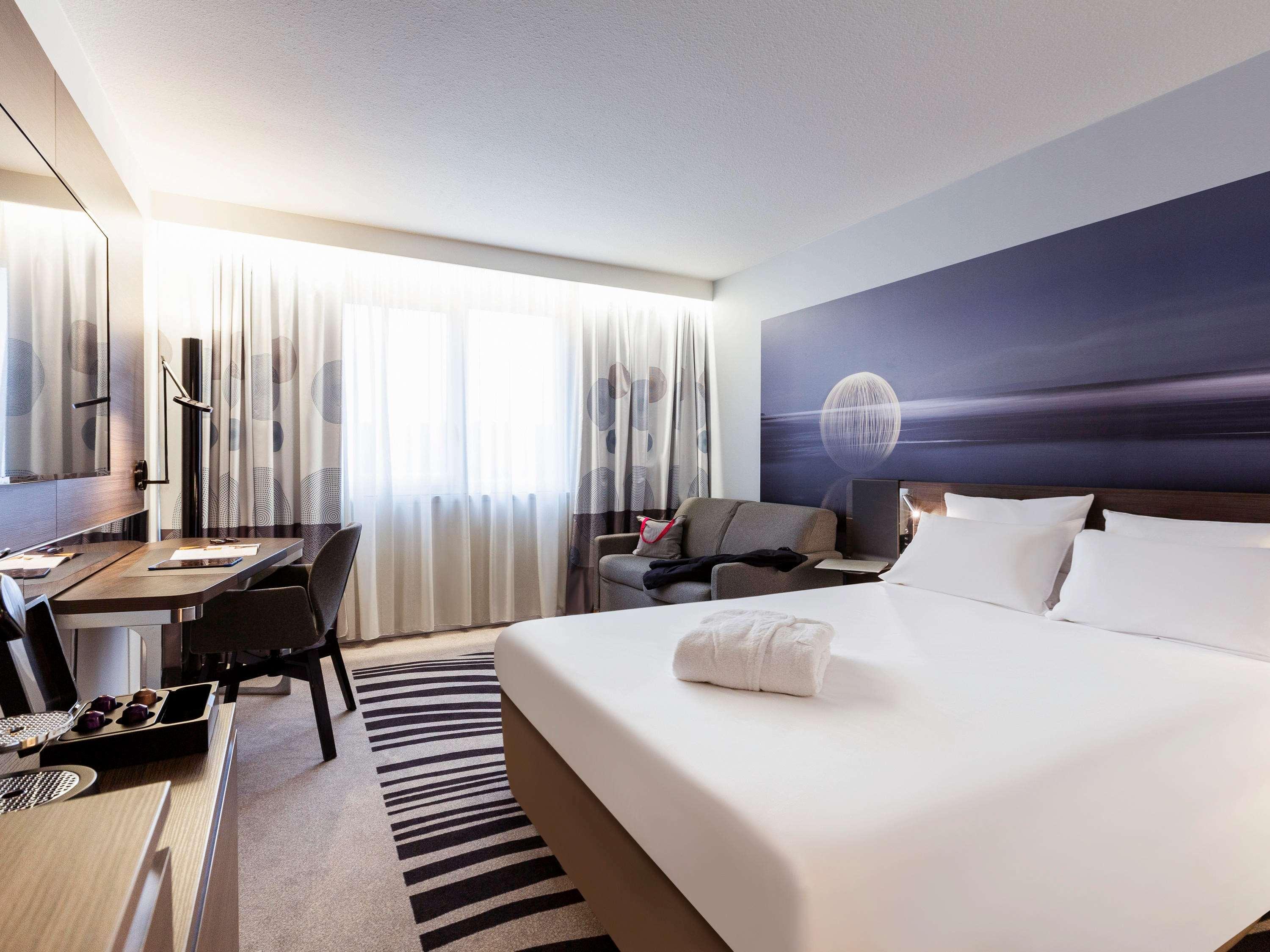 Novotel Limoges Le Lac Exterior photo