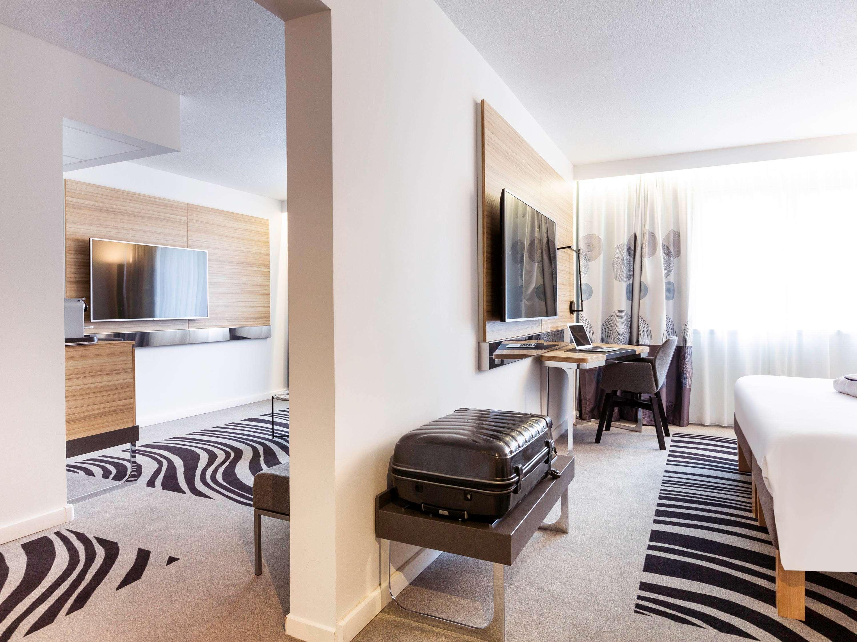 Novotel Limoges Le Lac Exterior photo
