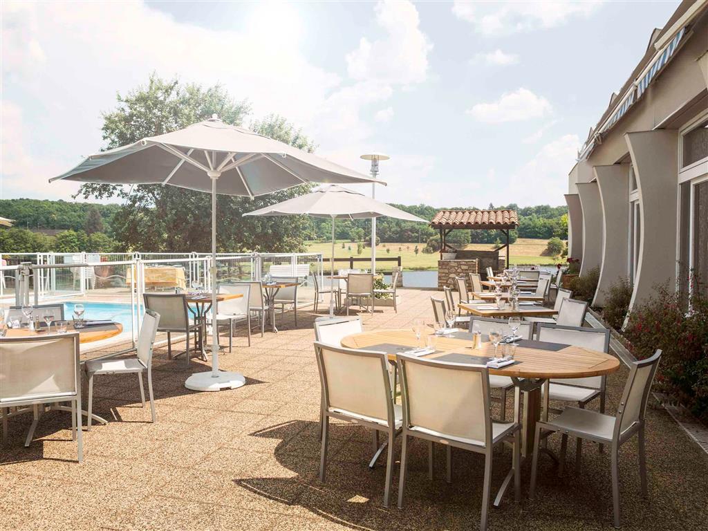 Novotel Limoges Le Lac Exterior photo