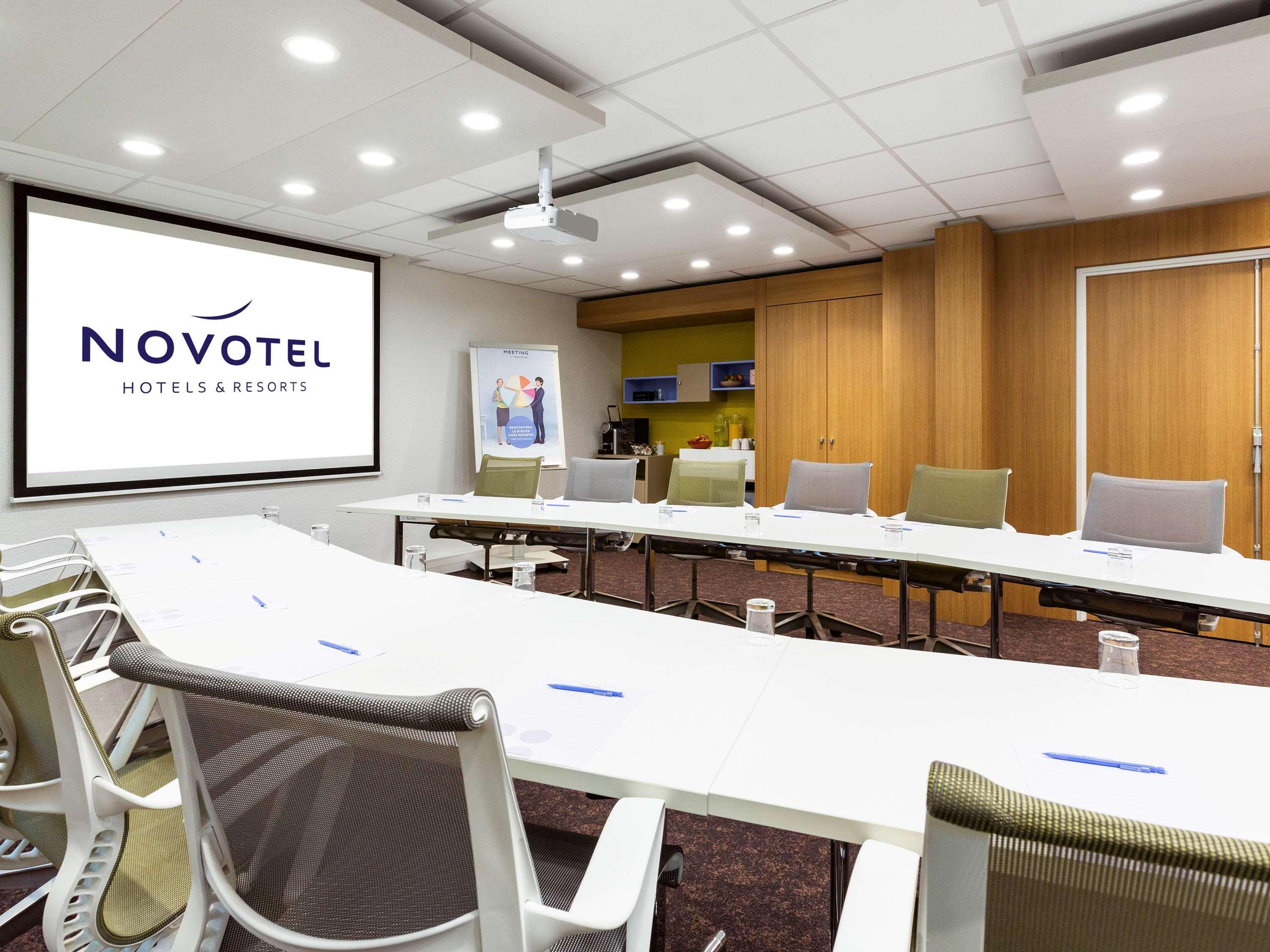 Novotel Limoges Le Lac Exterior photo