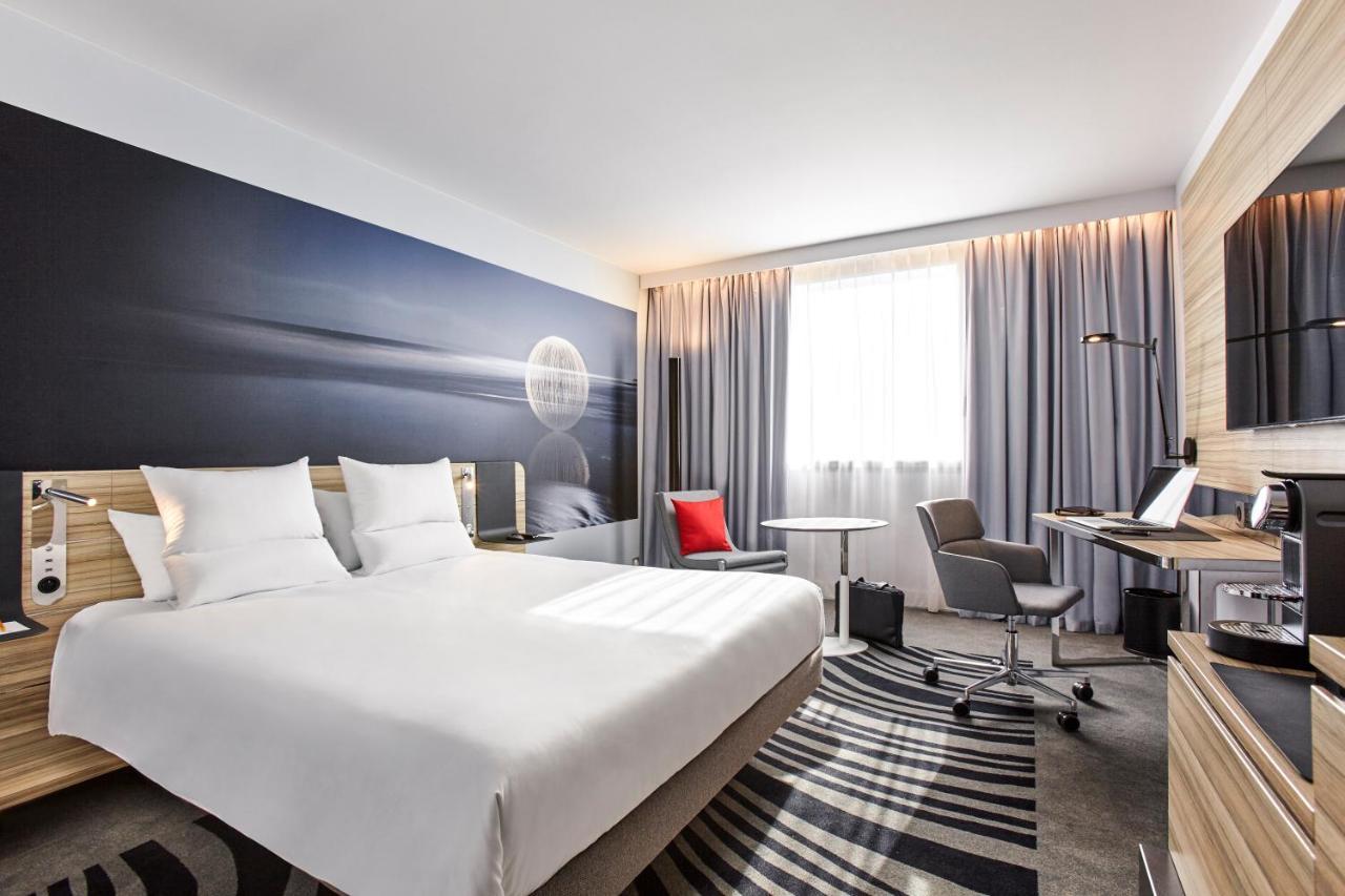 Novotel Limoges Le Lac Exterior photo